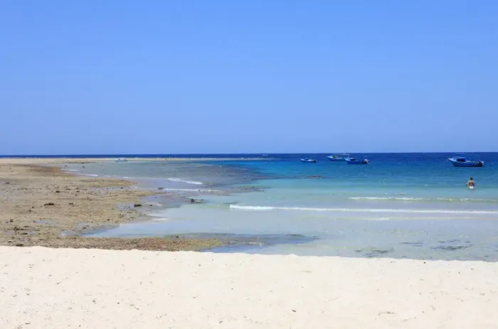 Framed Print : Egypt, Red Sea, Marsa Alam, Abu Dabbab, Beach Framed Print : Egypt, Red Sea, Marsa Alam, Abu Dabbab, Beach