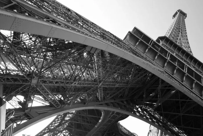 Framed Print : Eiffel tower