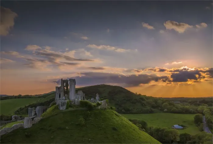 Framed Print : Evening light at Corfe Castle