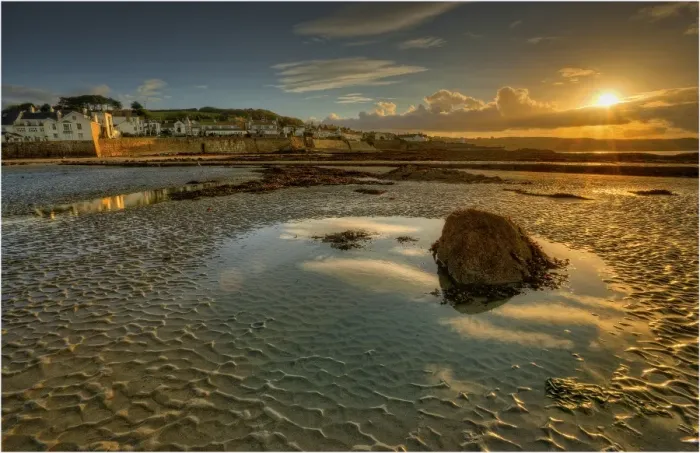 Framed Print : First light near Marazion, Cornwall, England