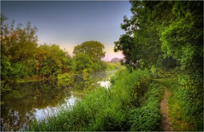 Framed Print : First Light on the Stour river, Dorset, England