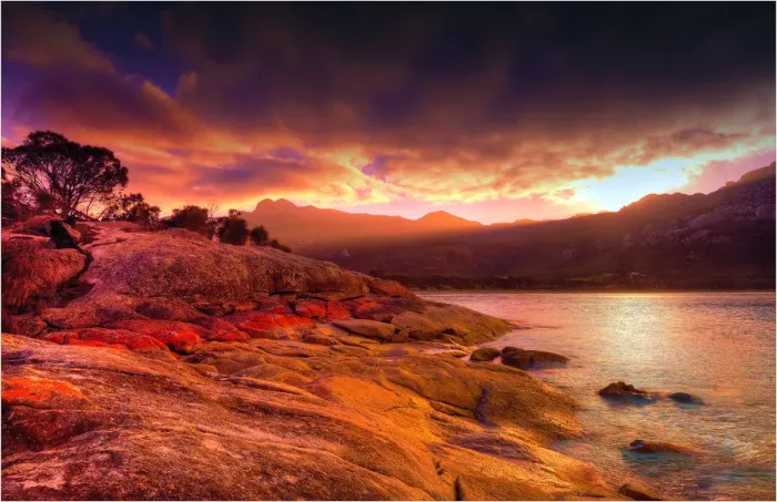 Framed Print : First light at Trousers point Lacota, Flinders Island Bass Strait, Tasmania Framed Print : First light at Trousers point Lacota, Flinders Island Bass Strait, Tasmania