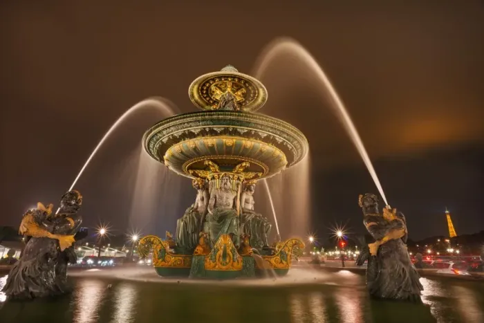 Framed Print : Fontaine des Fleuves