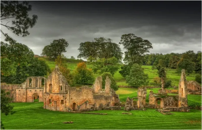 Framed Print : Fountains Abbey, Yorkshire, England Framed Print : Fountains Abbey, Yorkshire, England
