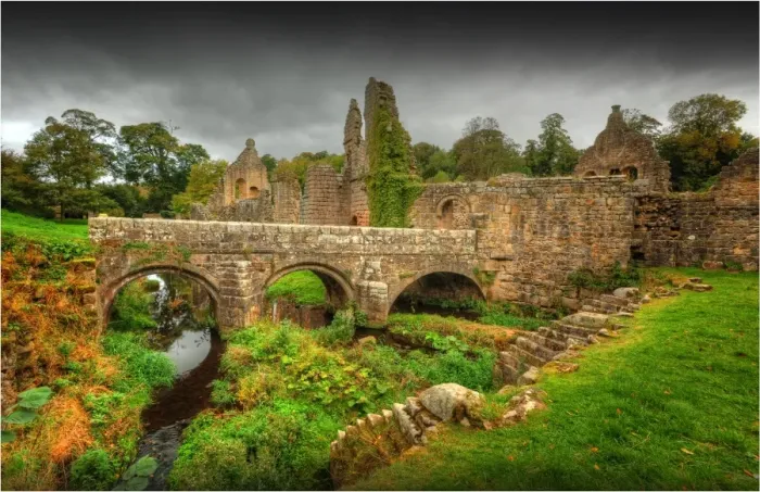 Framed Print : Fountains Abbey, Yorkshire, England