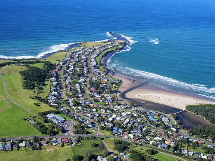 Framed Print : Gerroa. Aerial view of Gerroa, New South Wales, Australia Framed Print : Gerroa. Aerial view of Gerroa, New South Wales, Australia