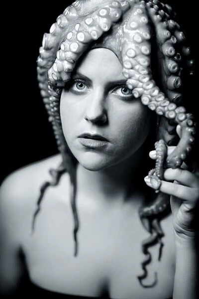 Girl with octopus  /  medusa on her head