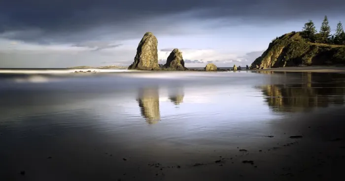 Framed Print : Glasshouse rocks, Narooma