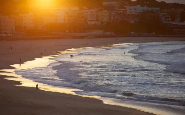 Framed Print : Golden light beach