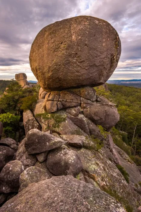 Framed Print : Granite boulders at the top of Cathedral Rock Framed Print : Granite boulders at the top of Cathedral Rock