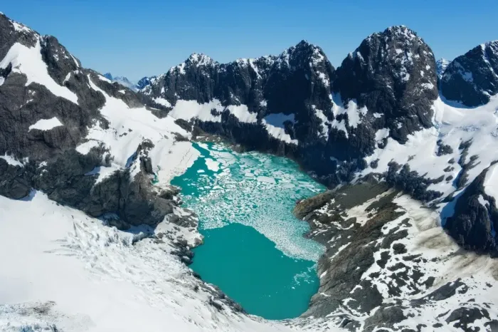 Framed Print : Green Lake at South Island