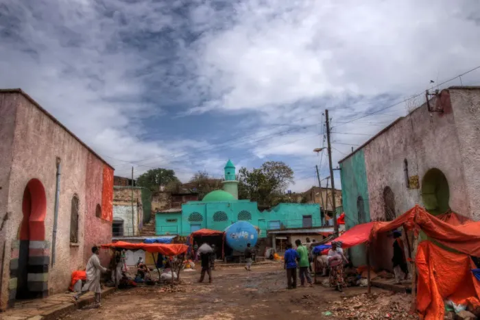 Framed Print : Harar old toen green mosque and street market