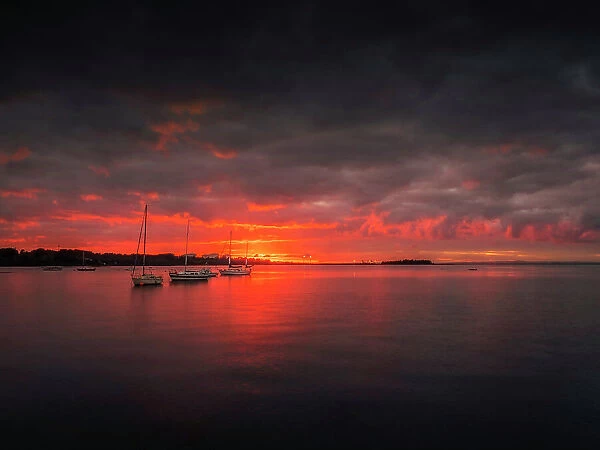 Hastings waterfront dawn, Mornington Peninsula, Victoria, Australia