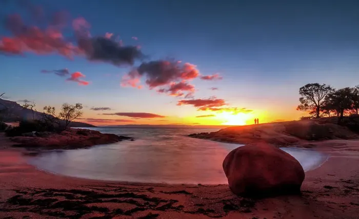 Framed Print : Honeymoon Bay sunset