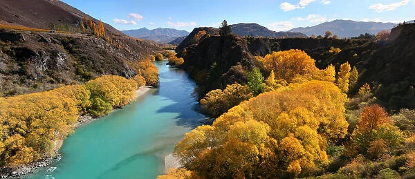 Kawarua River in autumn