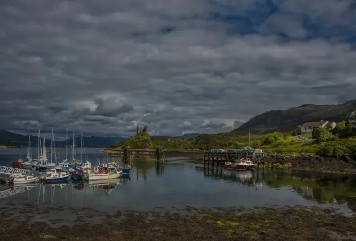 Framed Print : Kyleakin Harbor