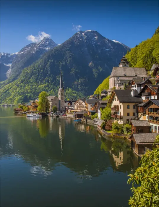 Framed Print : Lake Hallstatt and views of the beautiful historic village, in the mountainous region of Salzkammergut, Austria Framed Print : Lake Hallstatt and views of the beautiful historic village, in the mountainous region of Salzkammergut, Austria