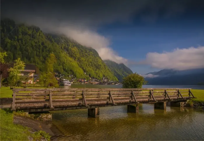 Framed Print : Lake Hallstatt and views of the beautiful historic village, in the mountainous region of Salzkammergut, Austria