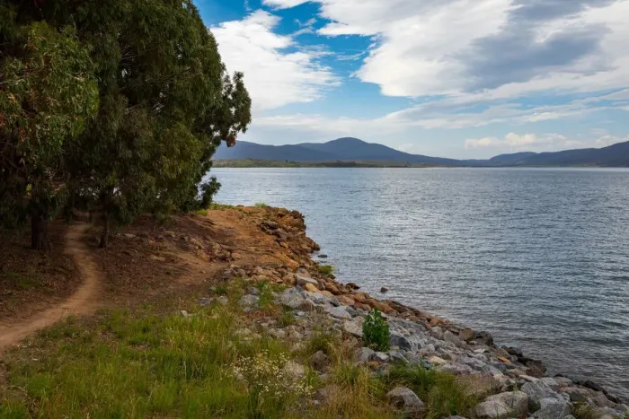 Framed Print : Lake Jindabyne