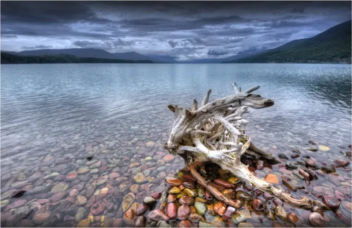 Framed Print : Lake McDonald, Glacier Lake National park, Montana, United States of America Framed Print : Lake McDonald, Glacier Lake National park, Montana, United States of America