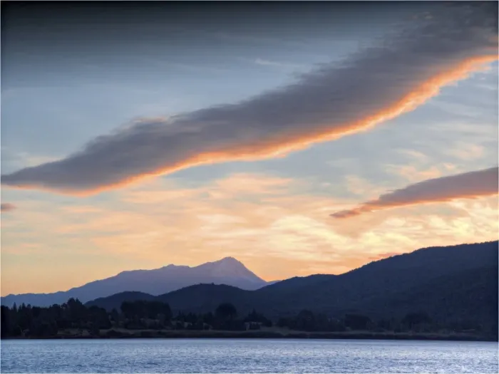 Framed Print : Lake Te-Anau, south island, New Zealand