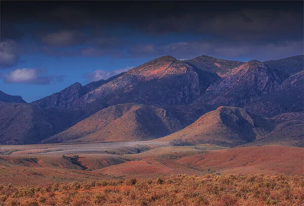 Late afternoon light sweeps across the Flinders Ranges national park, South Australia