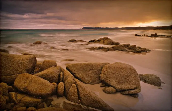 Framed Print : Last light at the friendly beaches, east coast of Tasmania Framed Print : Last light at the friendly beaches, east coast of Tasmania