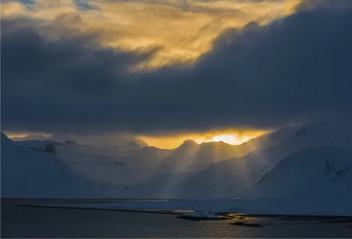 Framed Print : Light over the landscape in winter, near Grundarfjordur, northwest Iceland