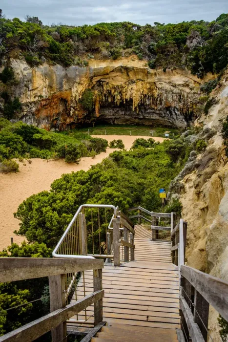 Framed Print : Limestone cave near Lord Ard Gorge at Great ocean Road, Victoria Framed Print : Limestone cave near Lord Ard Gorge at Great ocean Road, Victoria