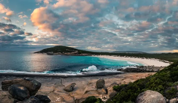 Framed Print : Little Tagon Bay in Cape Arid National Park