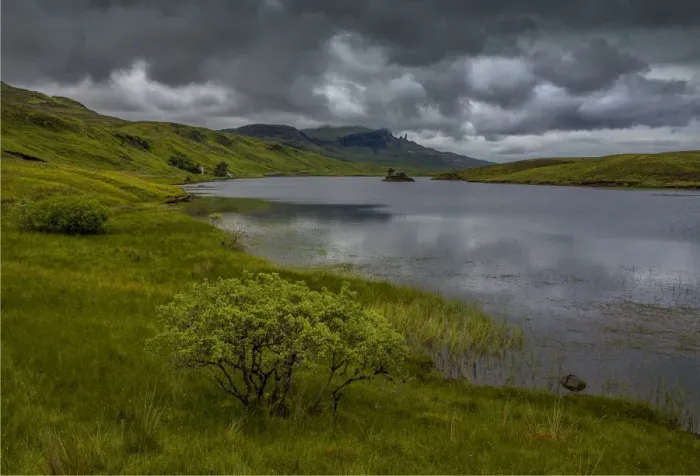 Framed Print : Loch Leathan, Isle of Skye, Scotland, the United Kingdom