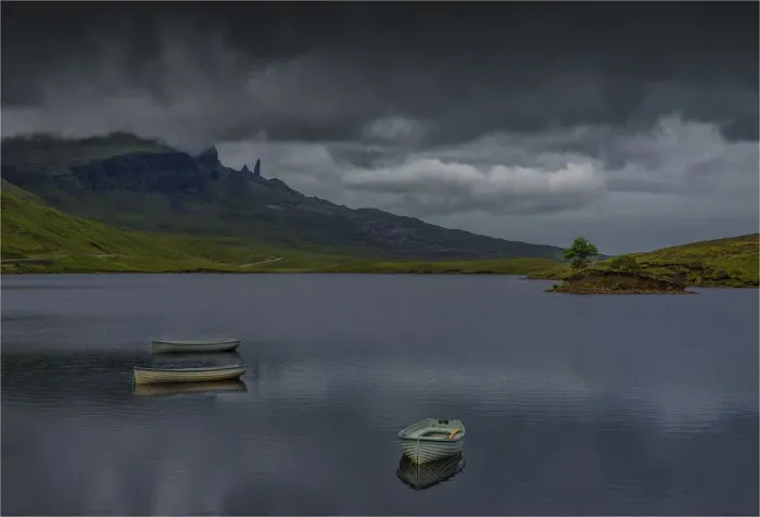 Framed Print : Loch Leathan, Isle of Skye, Scotland, the United Kingdom