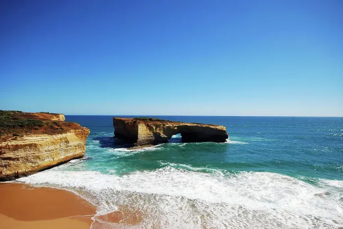 Framed Print : London Bridge on Great Ocean Framed Print : London Bridge on Great Ocean