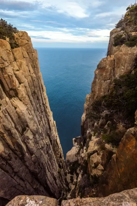 Framed Print : Looking down from Big Mama wall at Cape Pillar, Tasman Peninsula, Tasmania Framed Print : Looking down from Big Mama wall at Cape Pillar, Tasman Peninsula, Tasmania