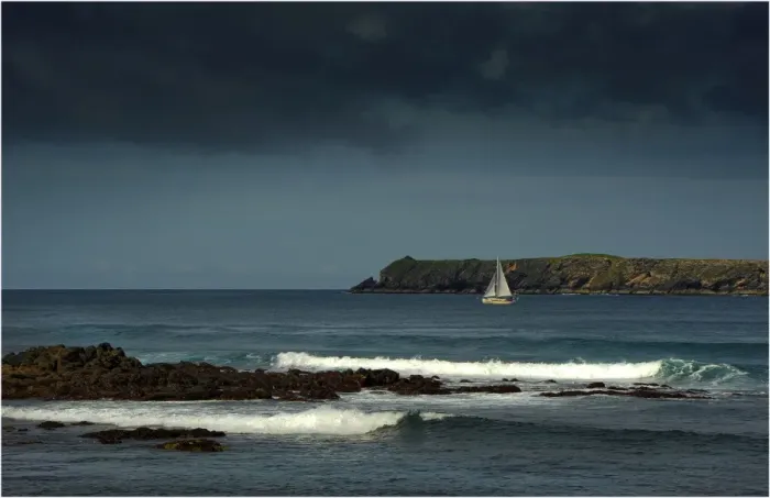 Framed Print : Looking towards Nepean Island from Cresswell Bay Framed Print : Looking towards Nepean Island from Cresswell Bay