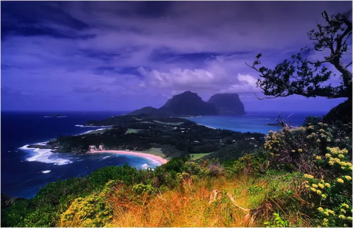 Framed Print : Lord Howe Island view from Kims lookout Framed Print : Lord Howe Island view from Kims lookout