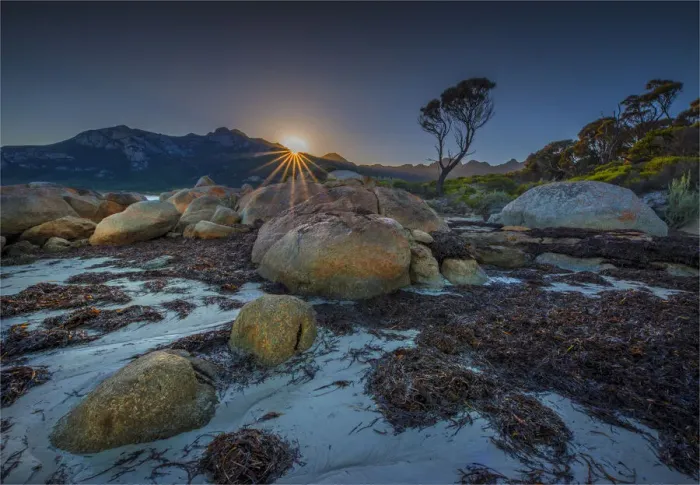 Framed Print : Low tide along the shoreline of Fotheringate beach, Flinders Island, Bass Strait, Tasmania, Australia Framed Print : Low tide along the shoreline of Fotheringate beach, Flinders Island, Bass Strait, Tasmania, Australia