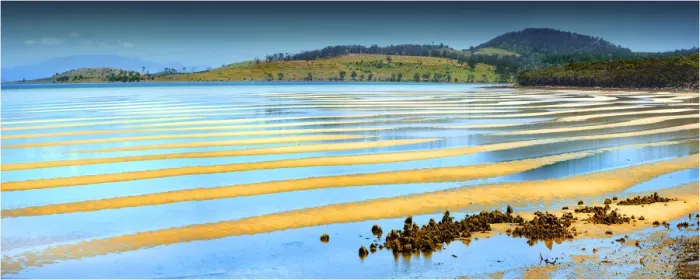 Framed Print : Low tide on the Tasman peninsular, southern Tasmania, Australia Framed Print : Low tide on the Tasman peninsular, southern Tasmania, Australia