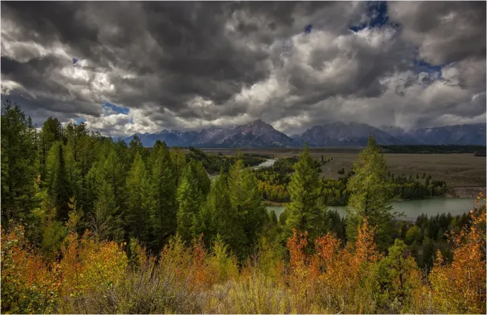 Framed Print : Magnificent scenery of the Teton mountain range, Snake River overlook, Grand Tetons National Park, Wyoming, USA Framed Print : Magnificent scenery of the Teton mountain range, Snake River overlook, Grand Tetons National Park, Wyoming, USA