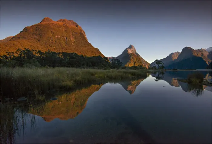Framed Print : The majestic view of milford sound in the Fiordland national park, south island, New Zealand