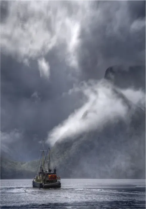 Framed Print : The majestic view of milford sound in the Fiordland national park, south island, New Zealand