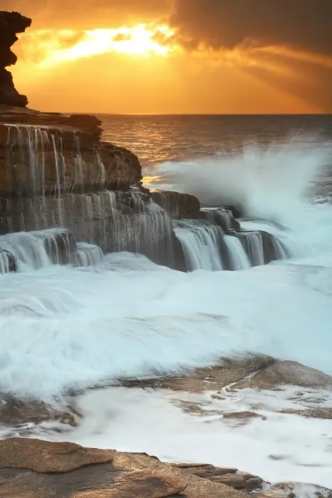 Framed Print : Maroubra splash Framed Print : Maroubra splash