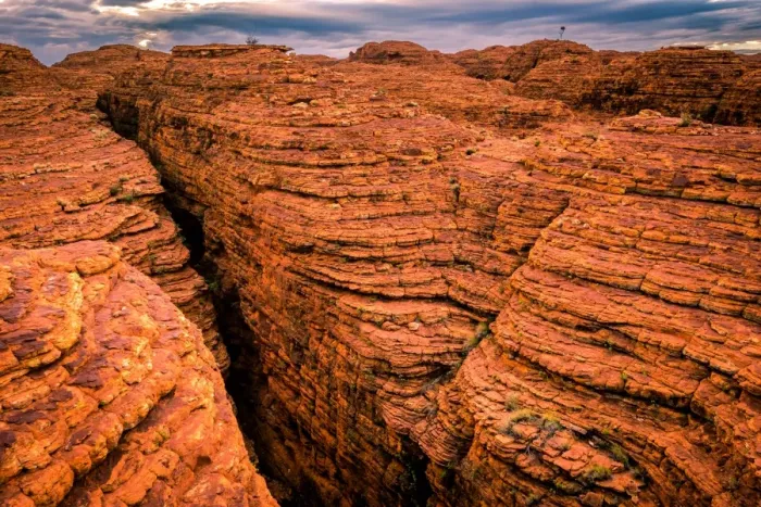 Framed Print : Maze of weathered sandstone domes at Watarrka National Park
