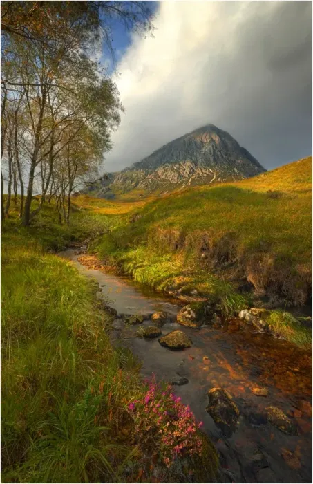 Framed Print : Meandering Stream, Buachaille Etive More, Scottish highlands