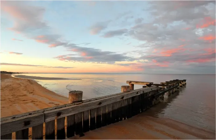 Framed Print : Mentone beach, Port Phillip bay, Victoria, Australia