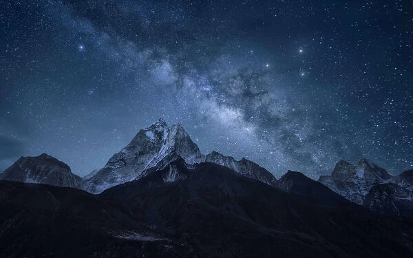 Milky way over Ama Dablam, Sagarmatha NP, Nepal