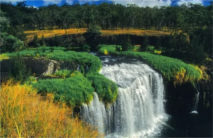 Framed Print : Millstream falls, north Queensland, Australia Framed Print : Millstream falls, north Queensland, Australia