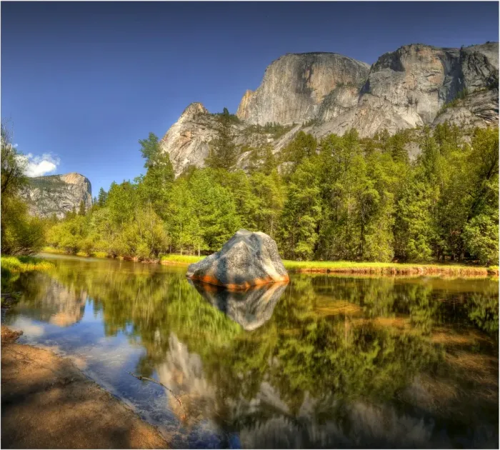 Framed Print : Mirror Lake, Yosemite national park, California, USA