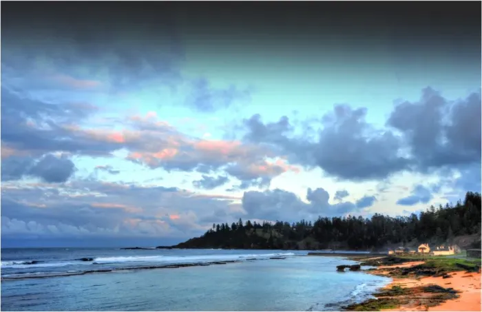 Framed Print : Morning light after dawn along the Norfolk Island coast