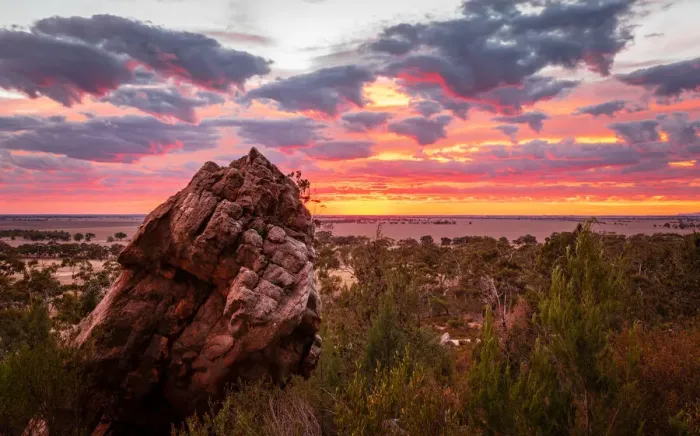 Framed Print : Mount Arapiles, Australia
